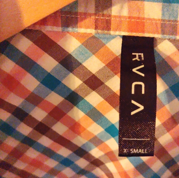 Rvca button down x small. orange blue and brownish where the 2 colors meet. - Picture 2 of 5